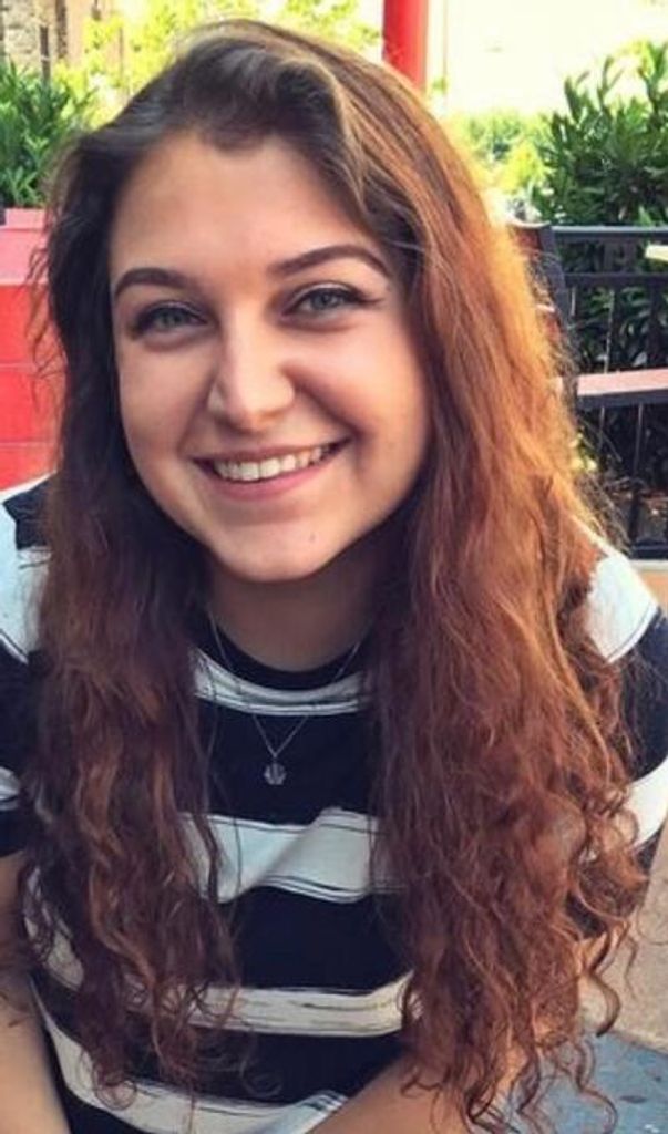 Lauren Lacesa Profile Photo