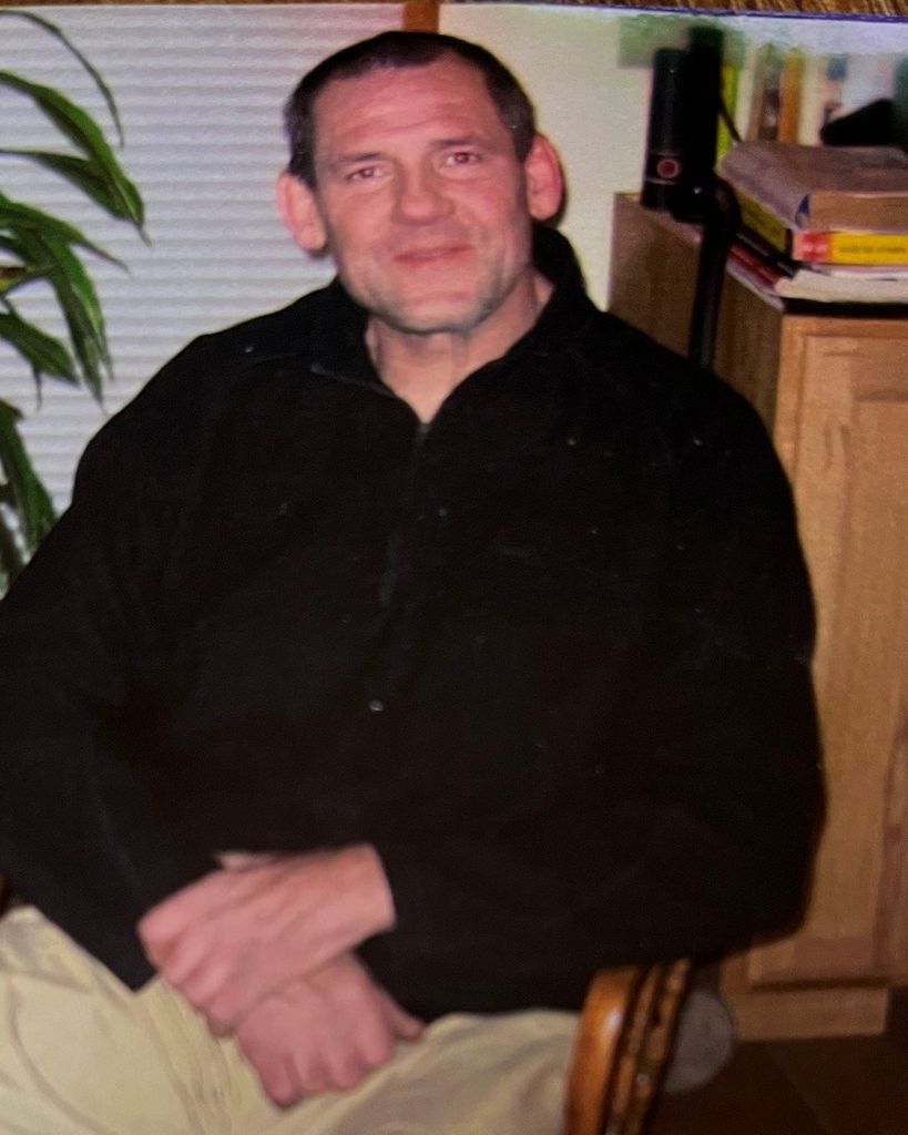 Scott Thomas Kucera Profile Photo