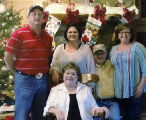 Linda Louise Blackmon photo gallery thumbnail 27 of 35