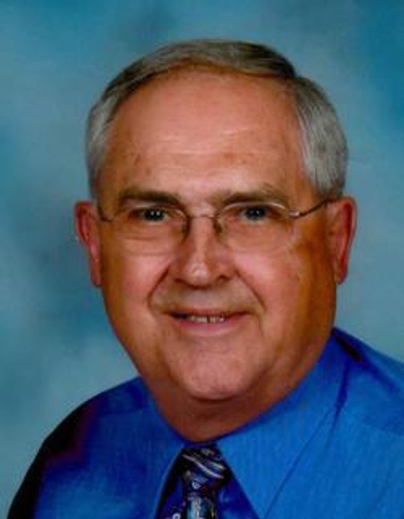 Kenneth L Clark