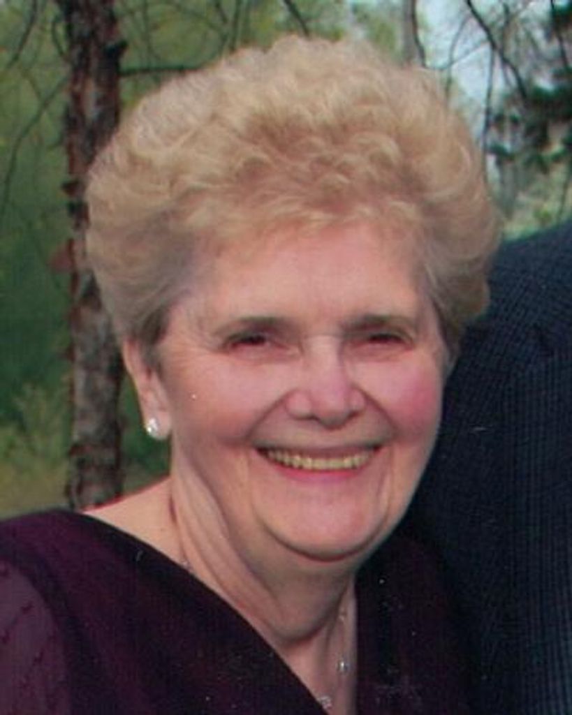Carol H Devyor Profile Photo