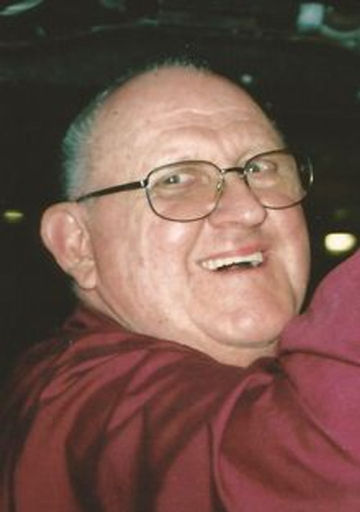 Donald L. "Hux" Huxtable Profile Photo