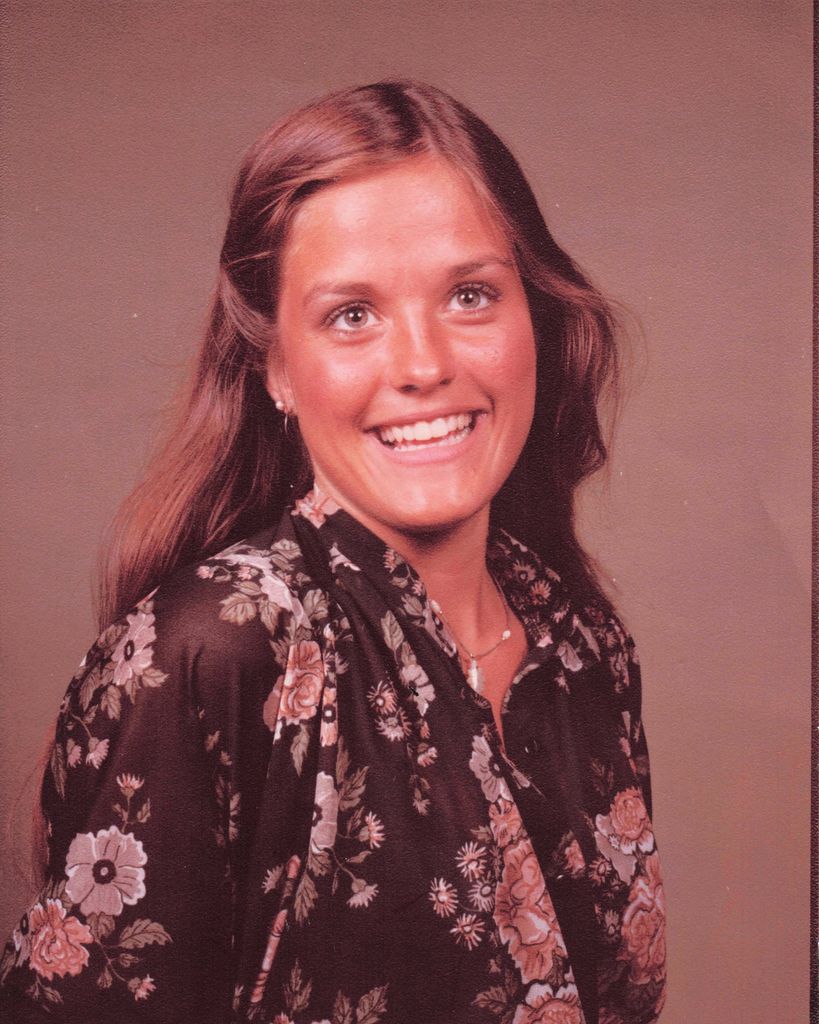 Vicki Lynn Leach