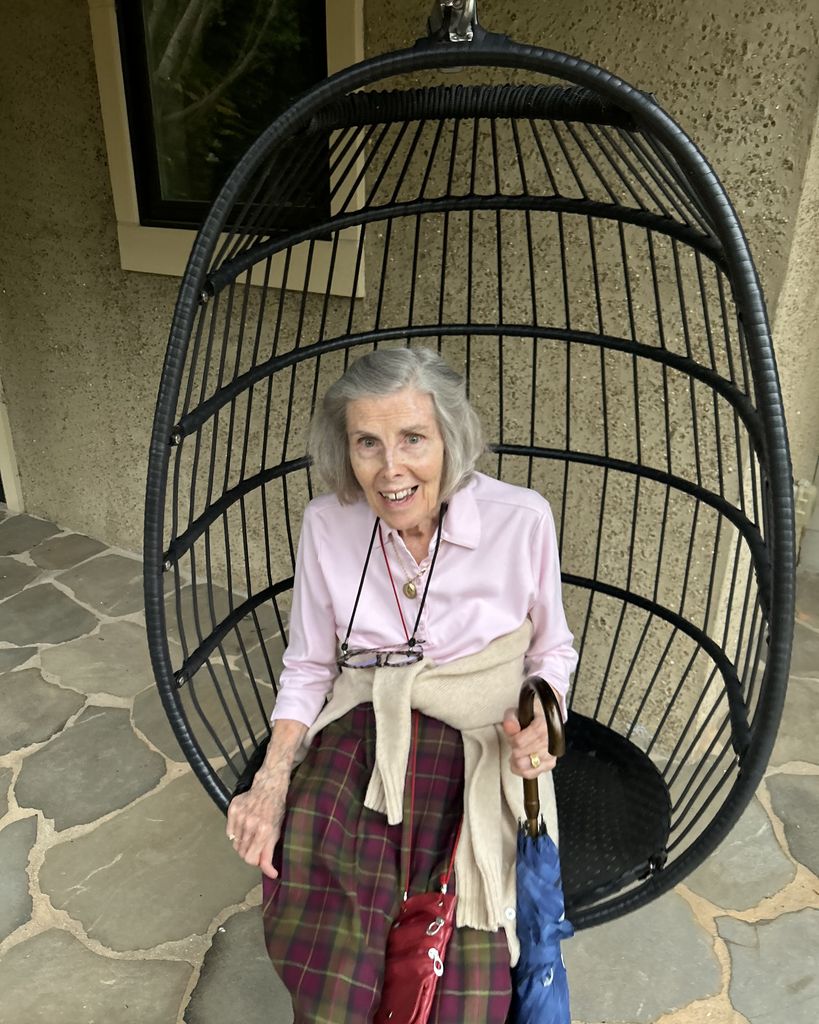 Caroline Mills Profile Photo