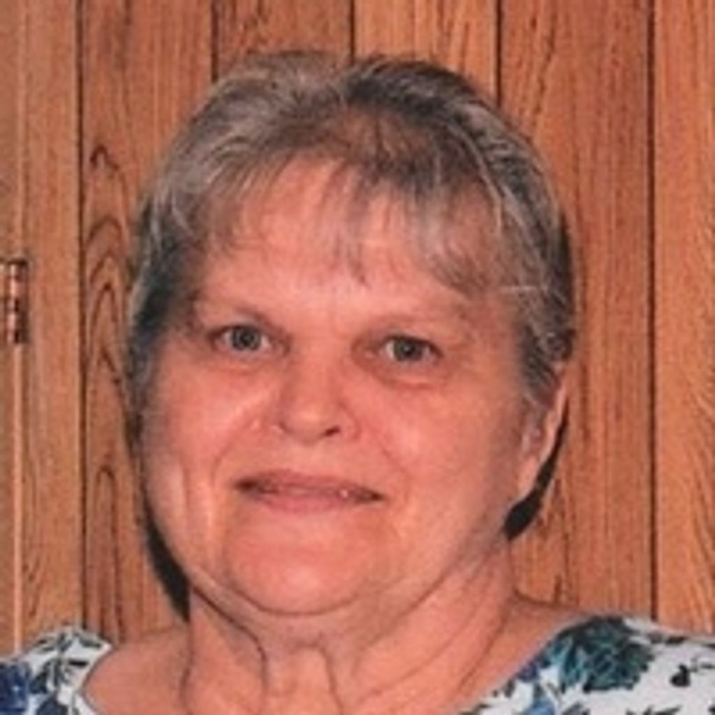Lola "Sis" Null Profile Photo