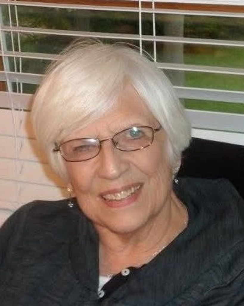 Carole Gray Profile Photo