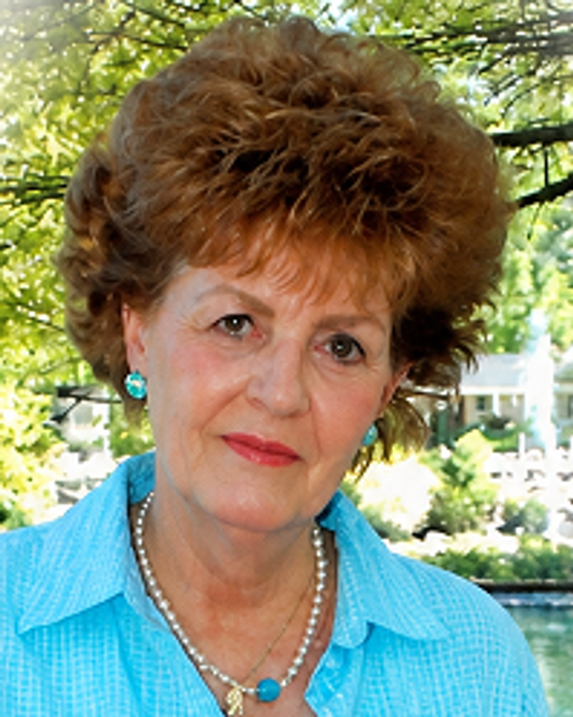 Carol Woodward Profile Photo
