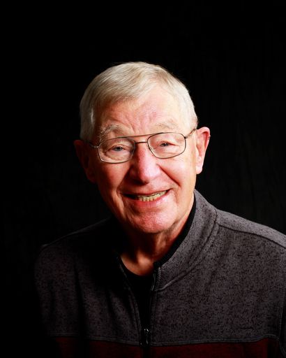 Harlo Kent Schneekloth's obituary image