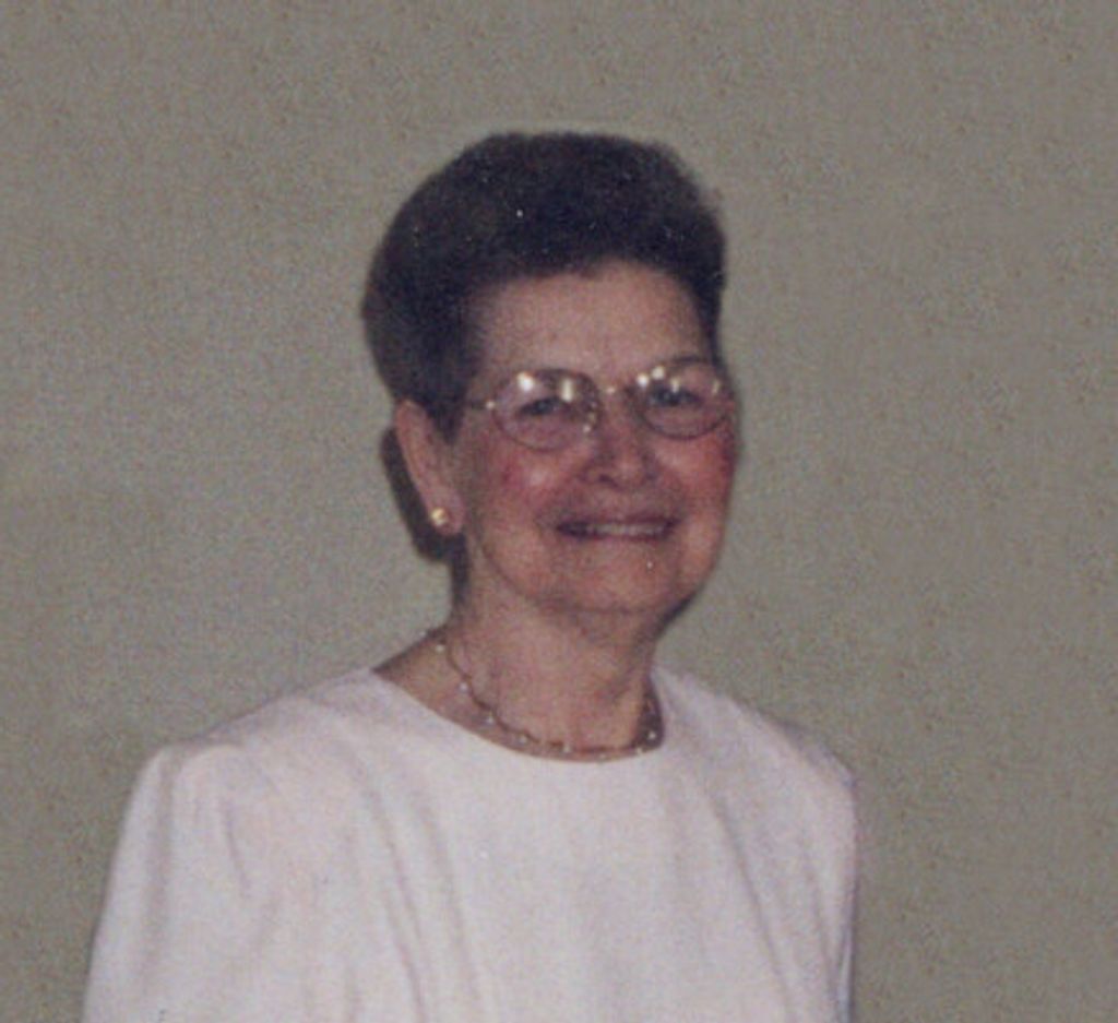 Vera D Elshoff