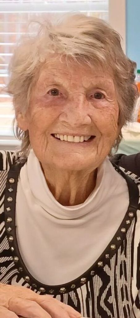Shirley Murphy Lee Profile Photo