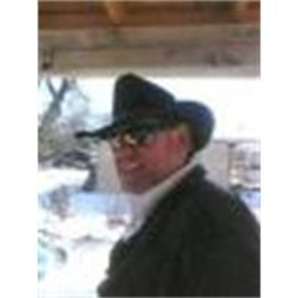 Ervin M. Age - 54 - EL Guache Salazar