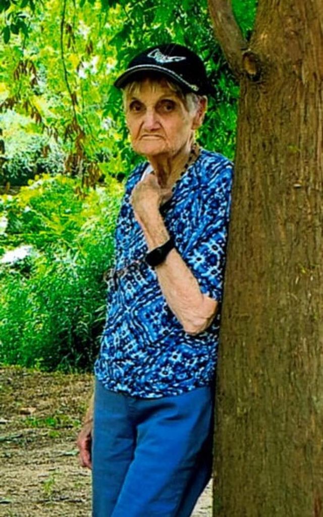 Ruby Hughes Profile Photo