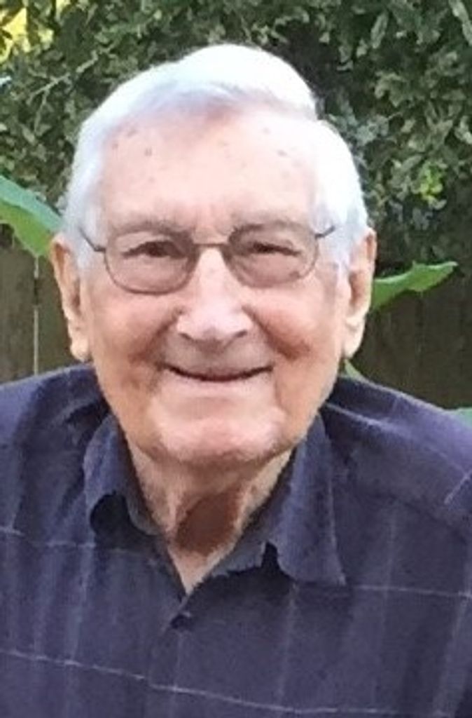 August Pahmiyer