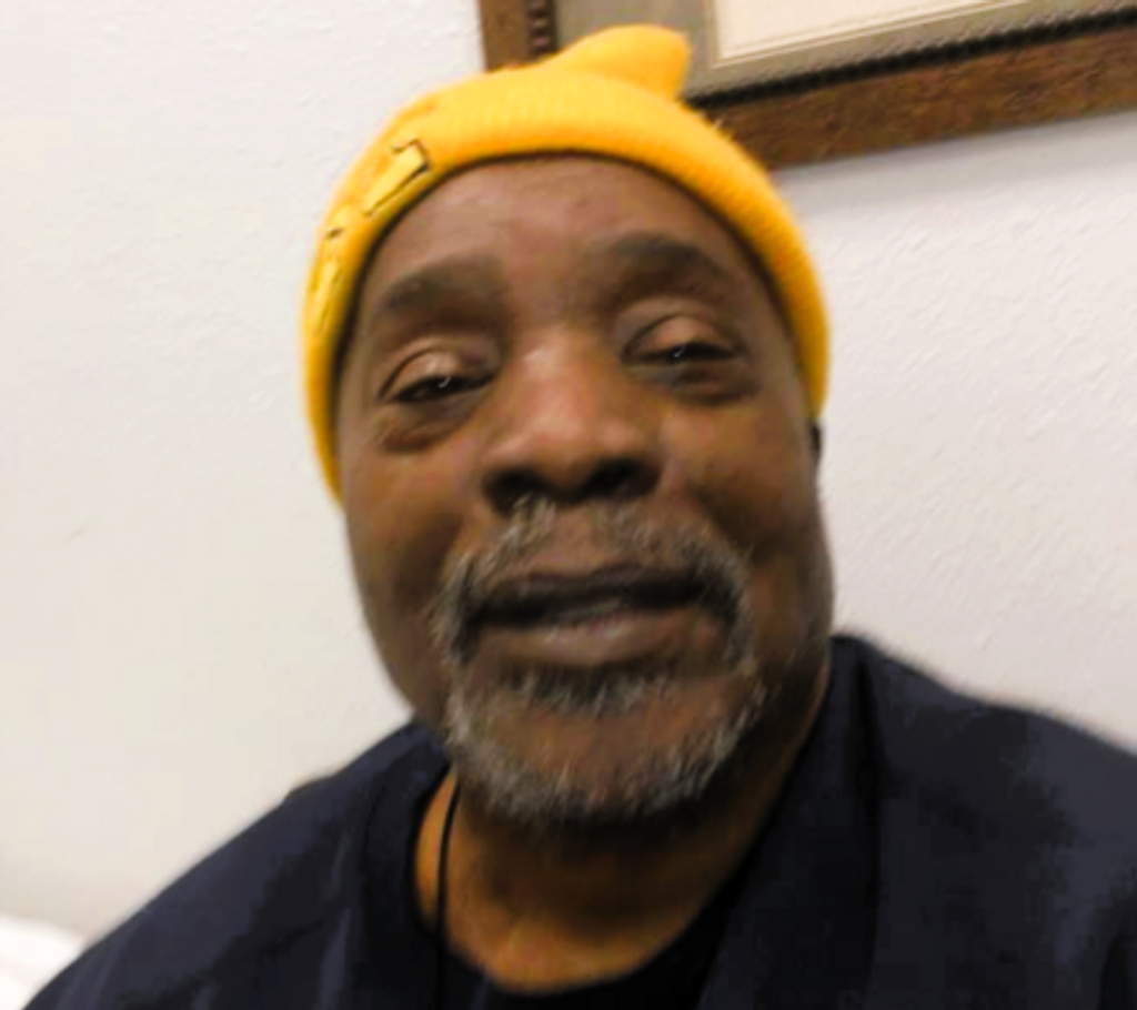 Robert Owens Profile Photo