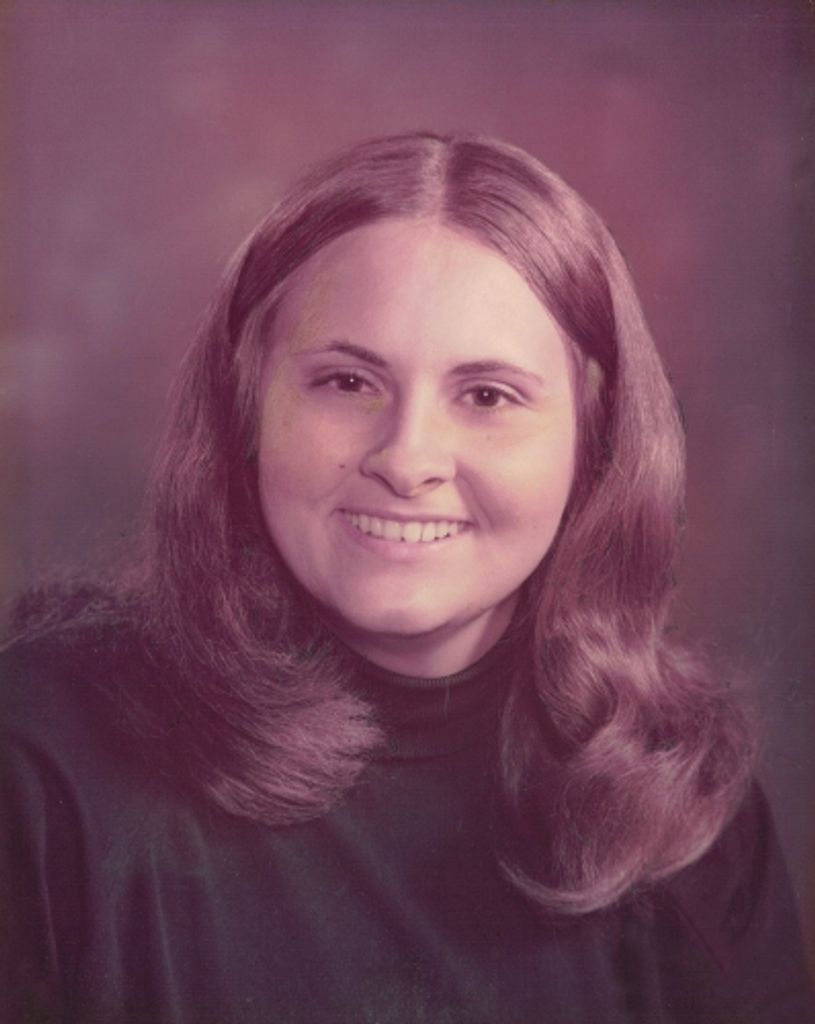 Gayle Iris Dredge Profile Photo