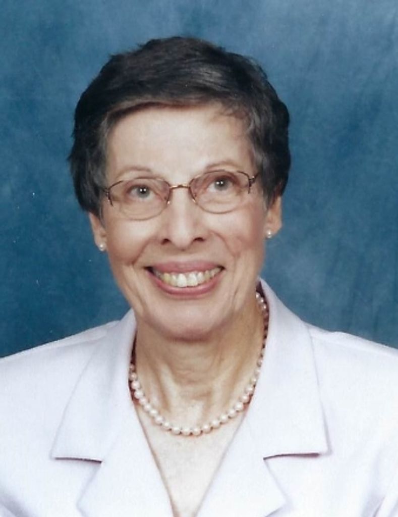 Eileen Heyward Profile Photo