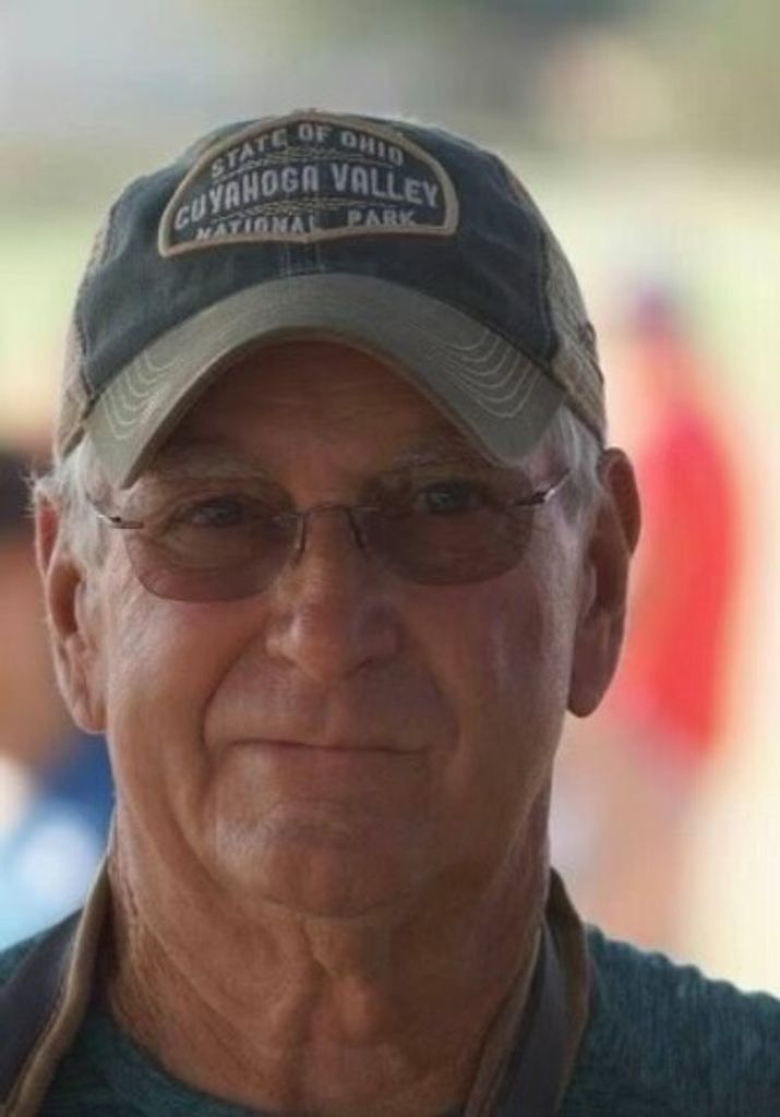 Thomas Robert "Bob" Johnson Profile Photo