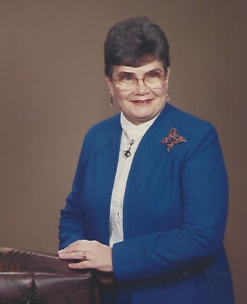 Fay Hoch Profile Photo