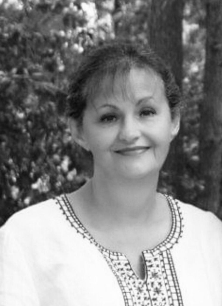 Vivian Kasey (Parnell)  Robinson