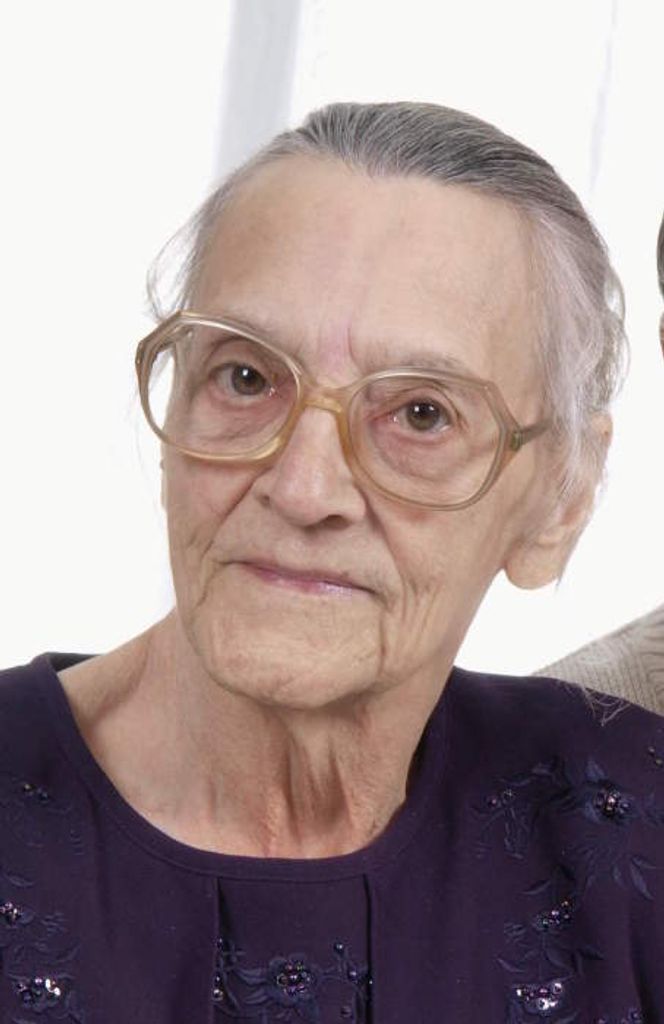 Betty M. (Lohman)  Mckinney
