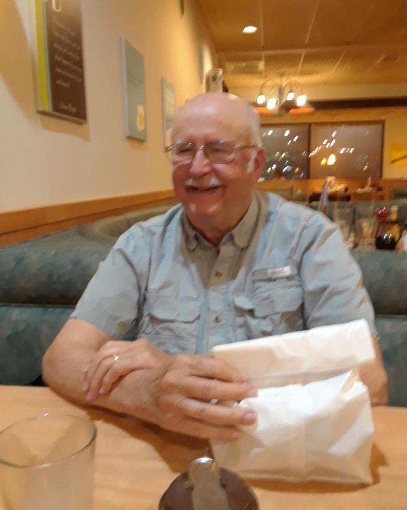 Ralph Thorum Adamson