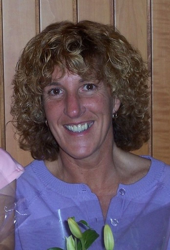 Elizabeth Burgess Profile Photo