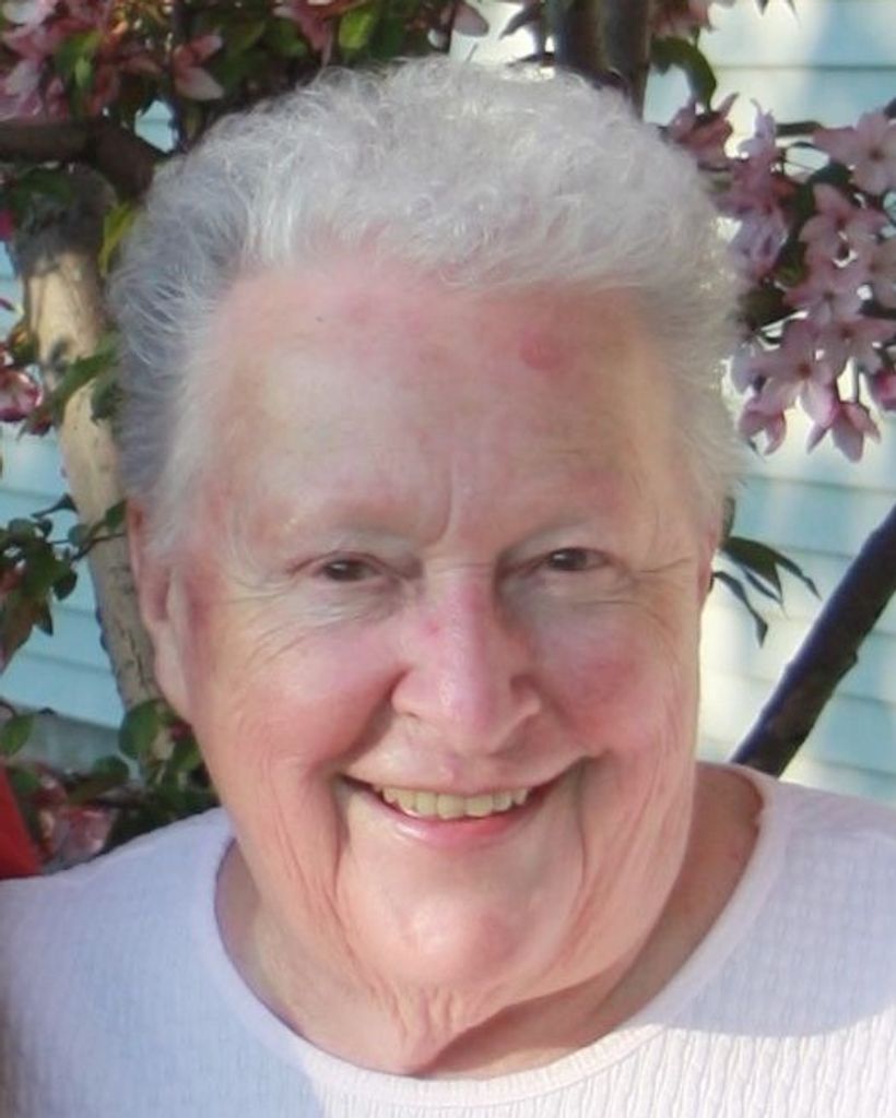 Mae Lillian Johnston Profile Photo