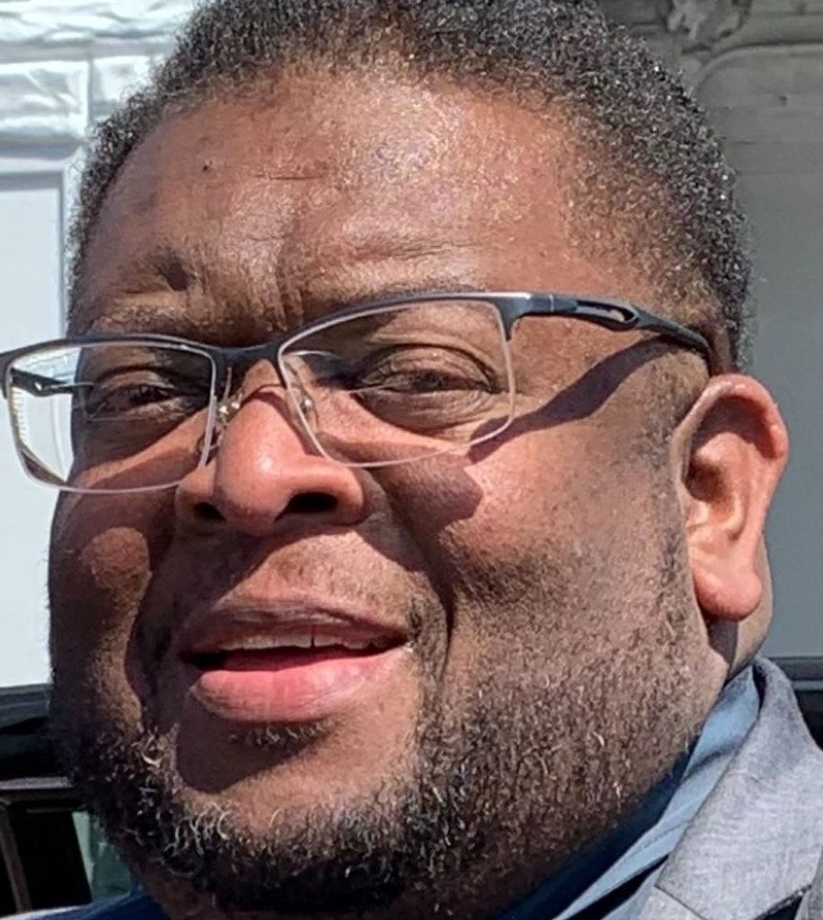 Pastor Oscar Campbell