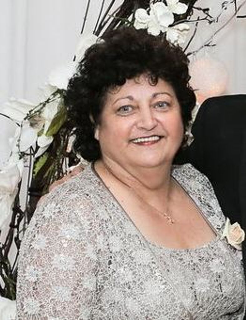 Tena Louise Killian Profile Photo