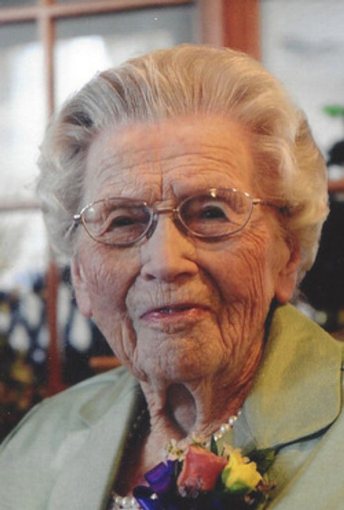 Josie Strom Profile Photo