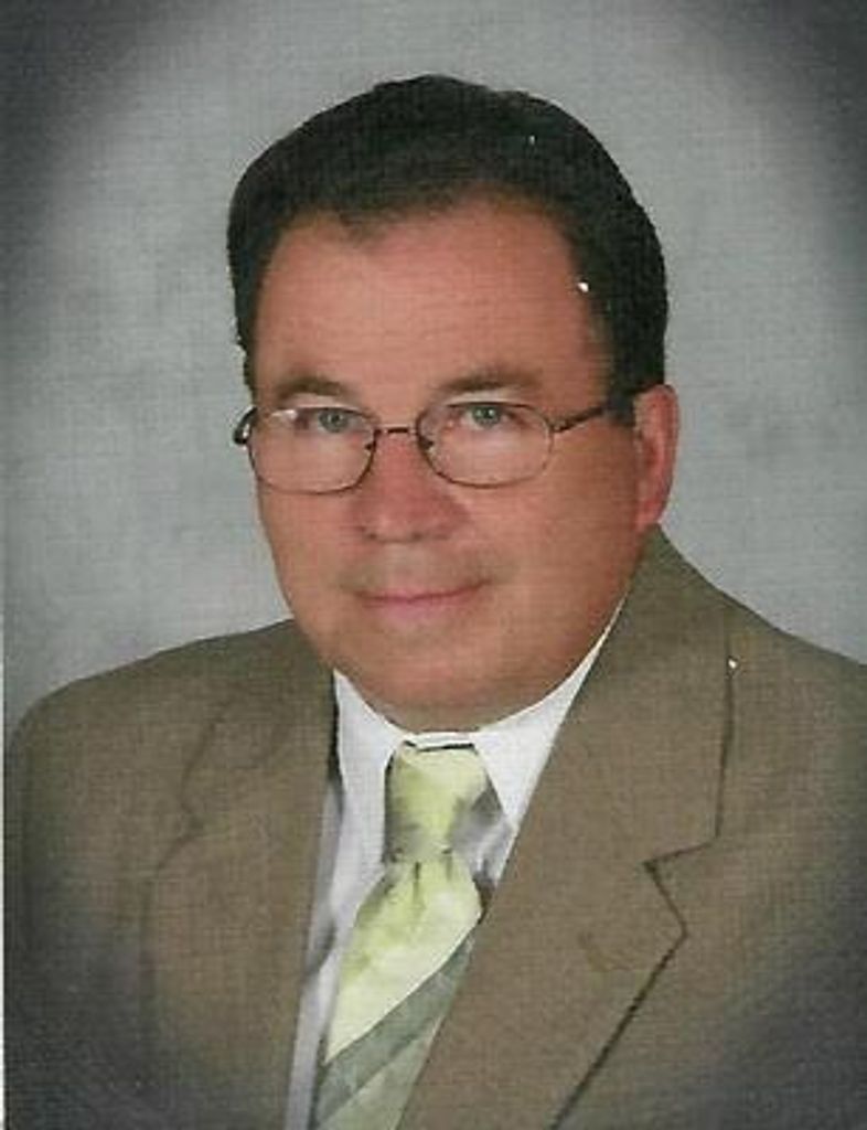 Richard Dale Jones Profile Photo