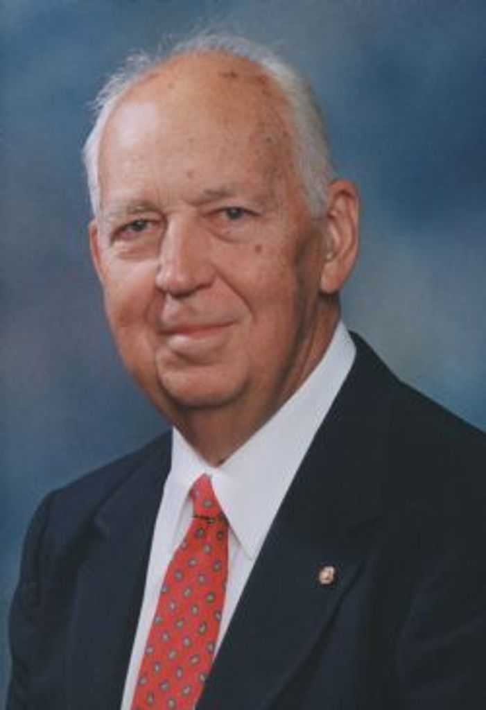 Clinton Howell