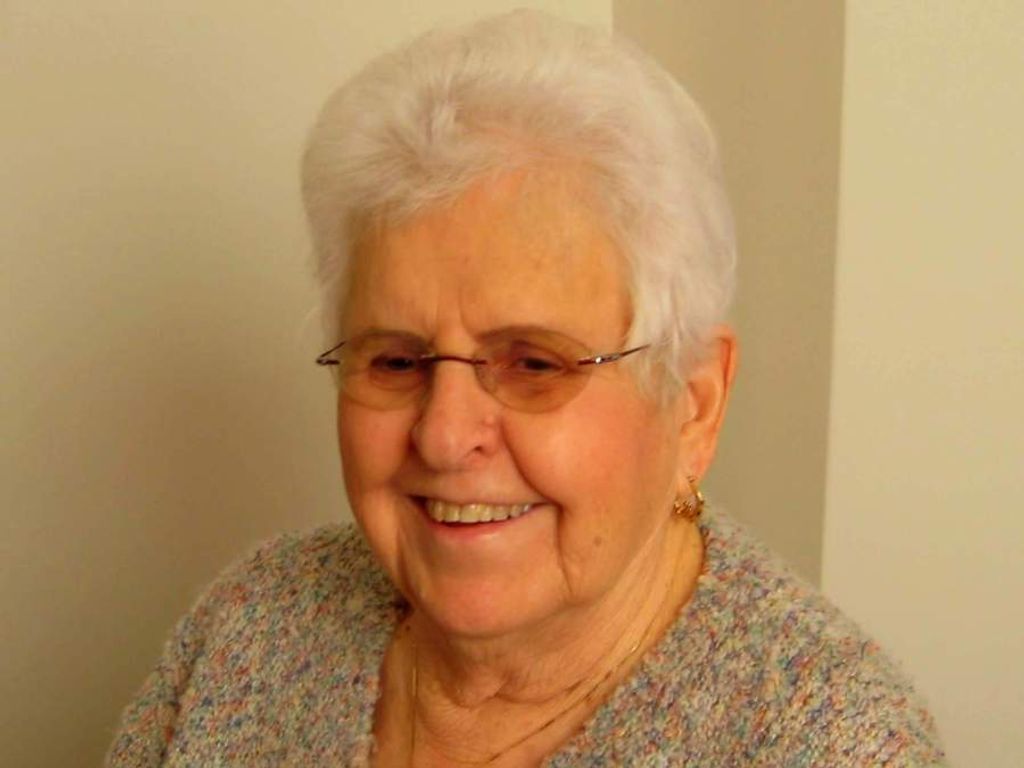 Sallie M. (Land)  Ruffo