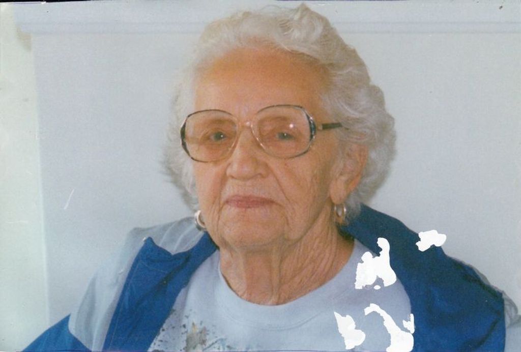Esther D. (english) Lisbon