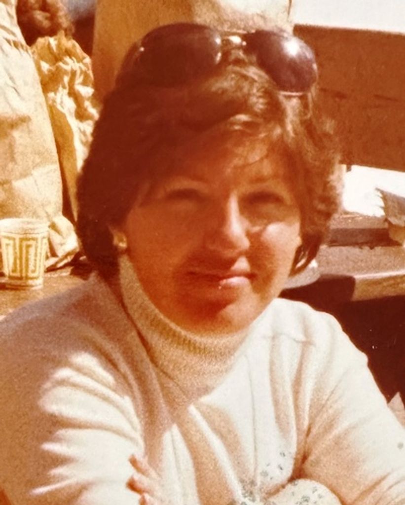 Diane Chooljian Wolfe Profile Photo