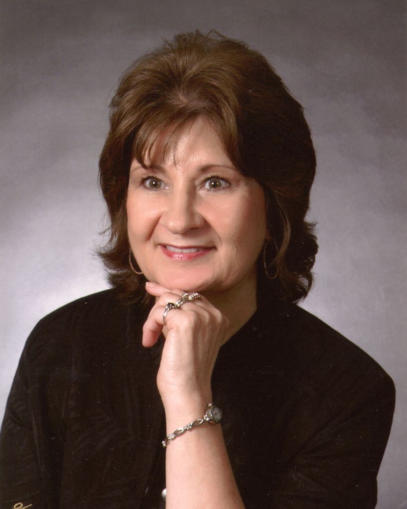 Sandra Plonk Profile Photo