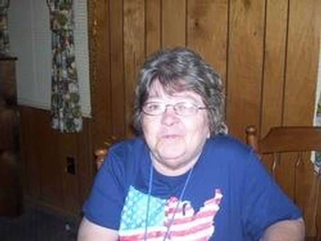 Carolyn Faye Sawyer
