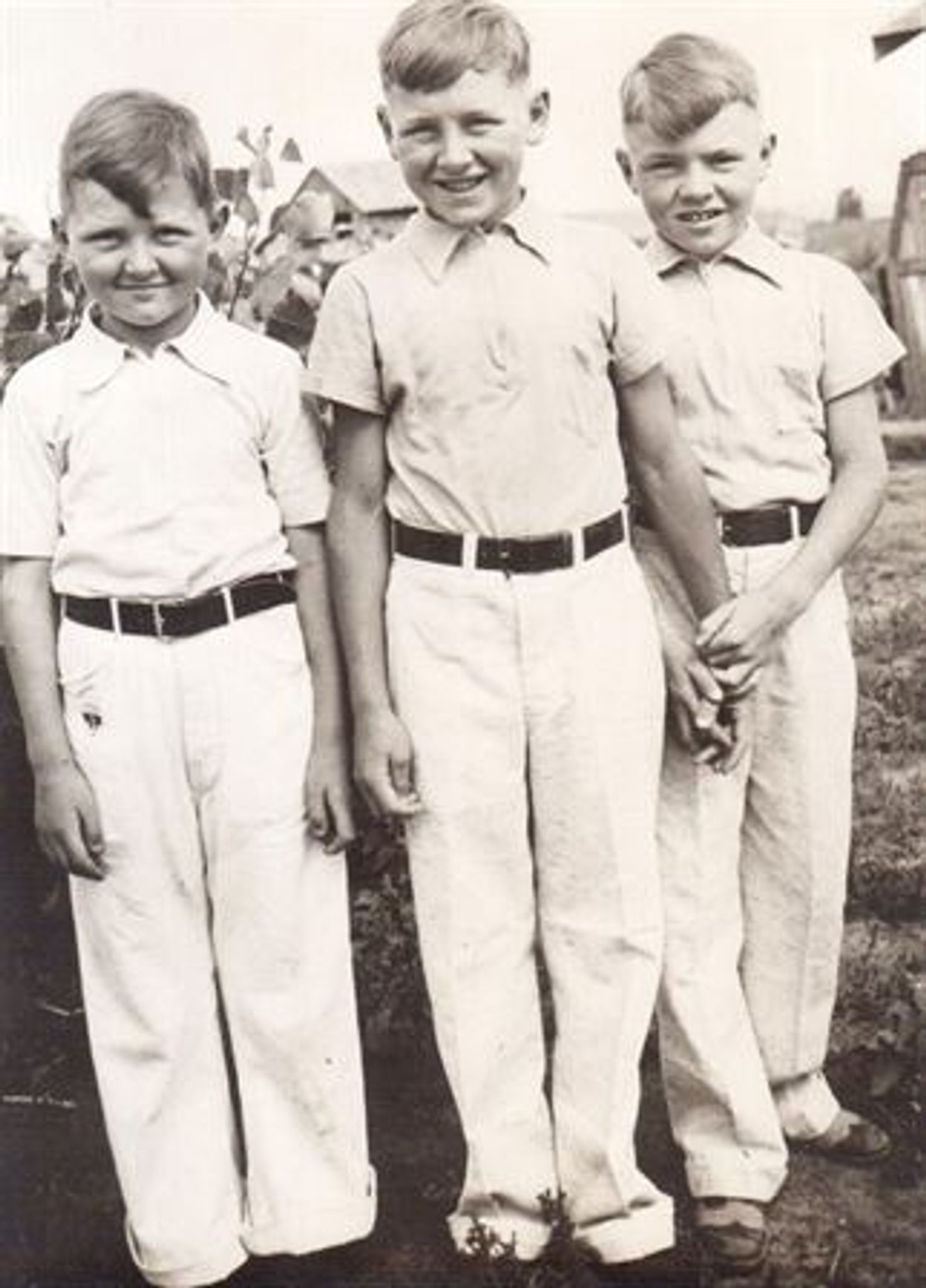 Earl B. Erdman photo gallery image 2 of 98