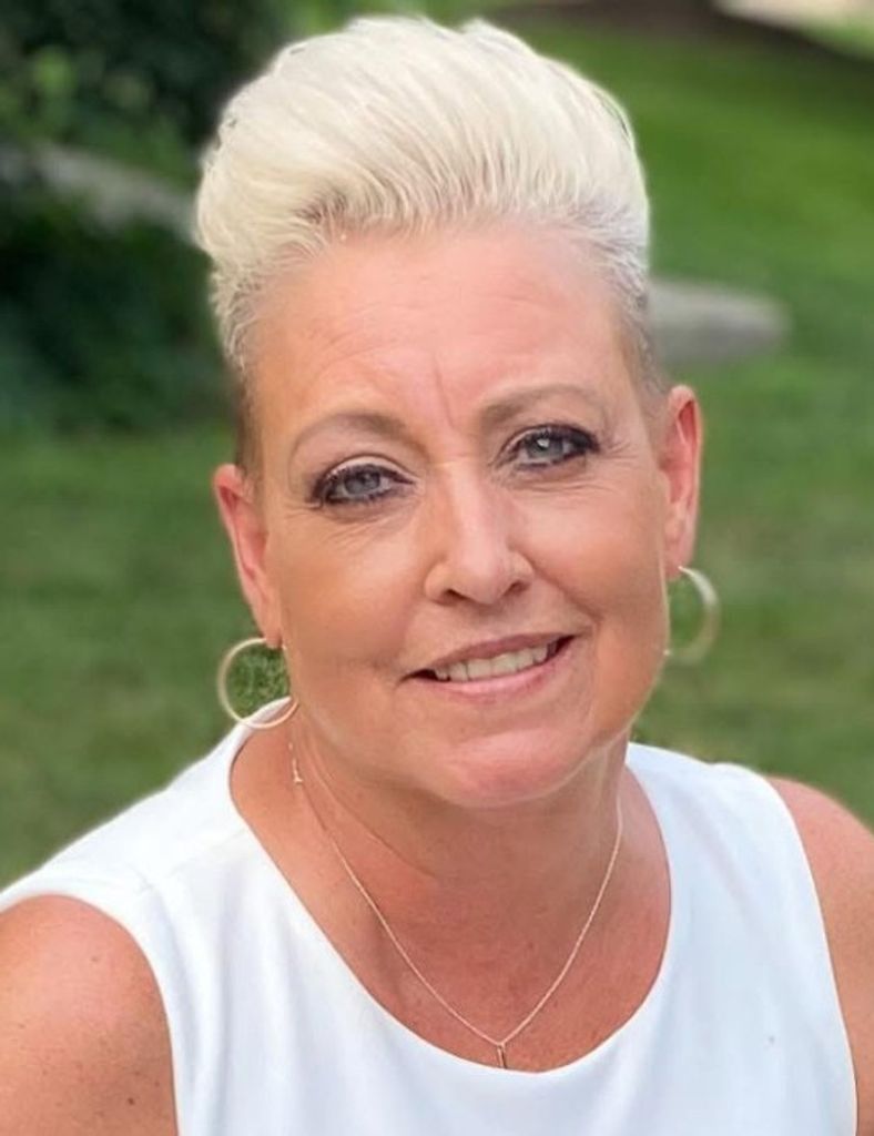 Lynne M. (Hanzyk)  Potter