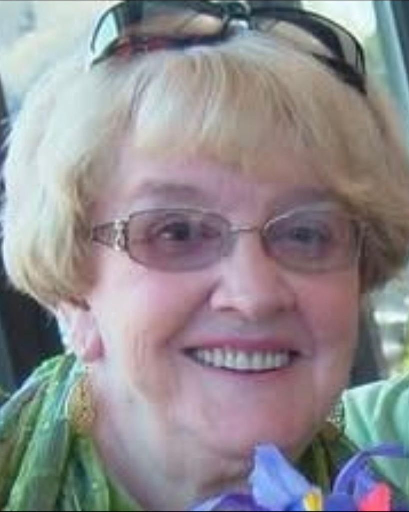 Louise Mardell Carter Profile Photo