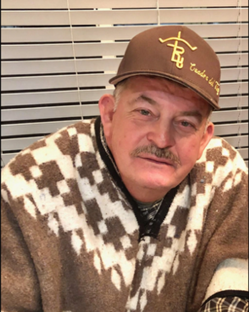Esteban Flores Flores