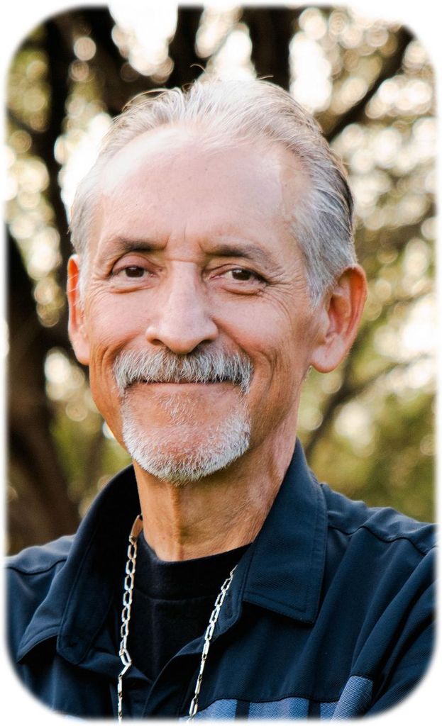 Ernesto G. Gomez Profile Photo