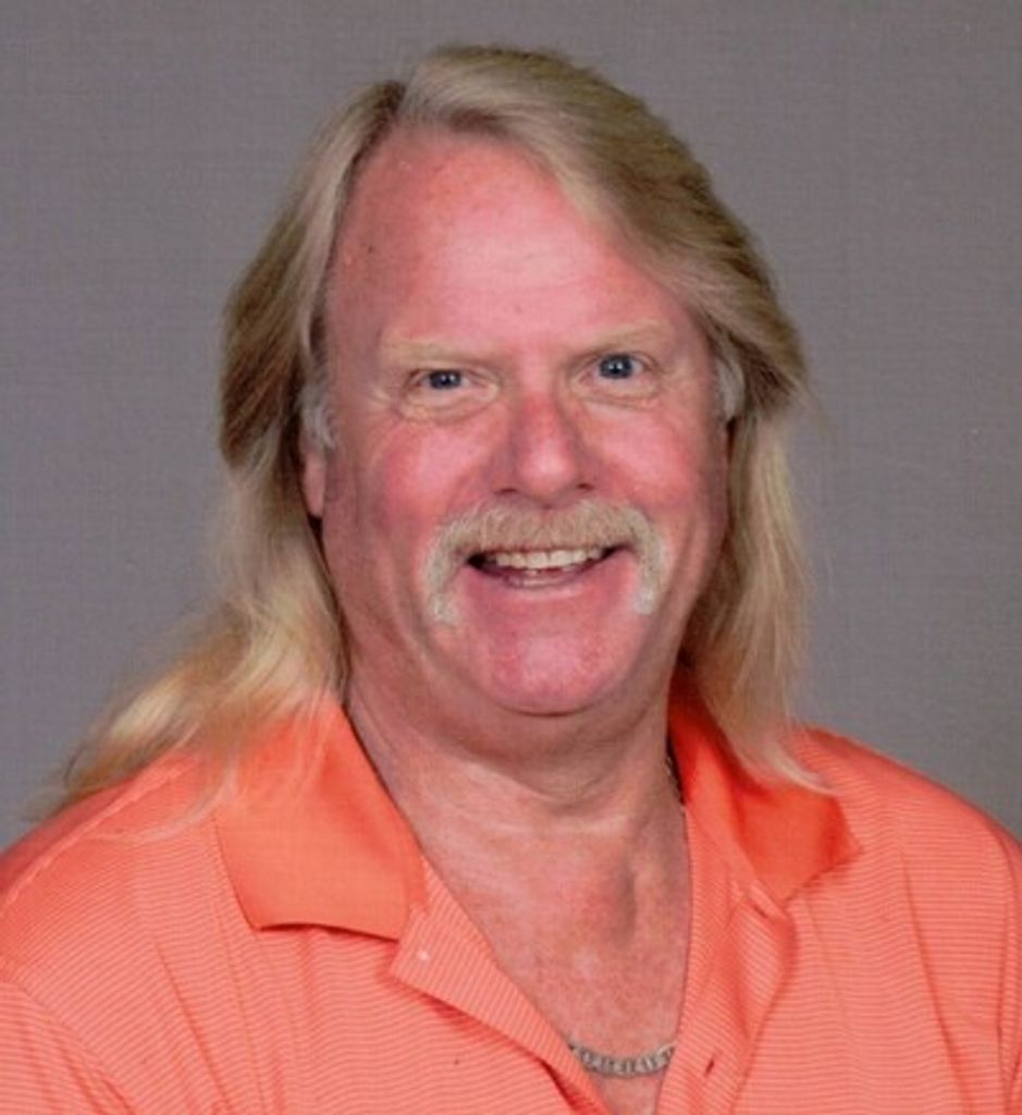 Daniel Francis Quinn Profile Photo