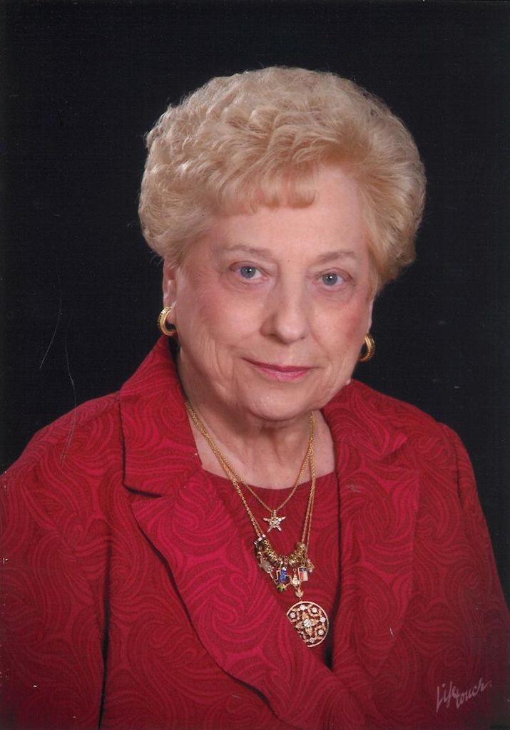 Janie Tess Suter Profile Photo