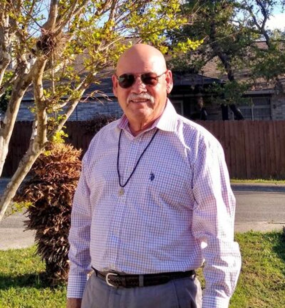 Guillermo Olivares, Jr.