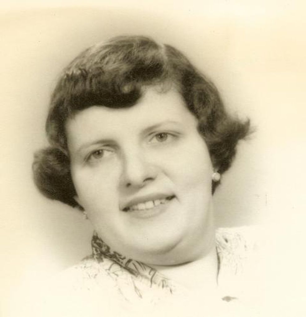 Louise Cloutier Profile Photo