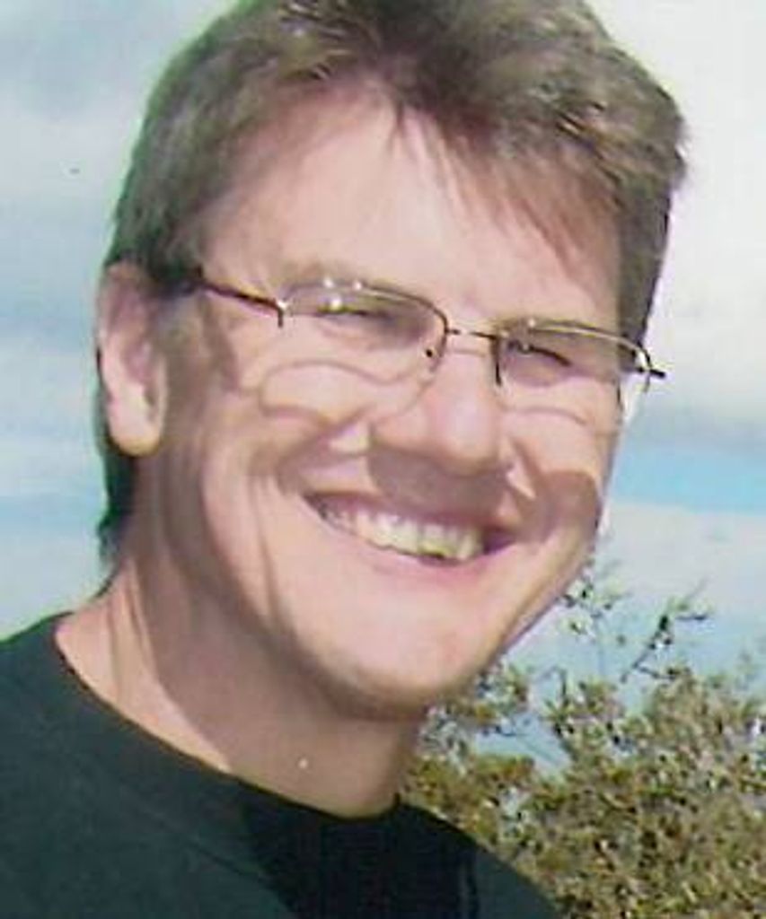 Thomas Edward Luchka Profile Photo
