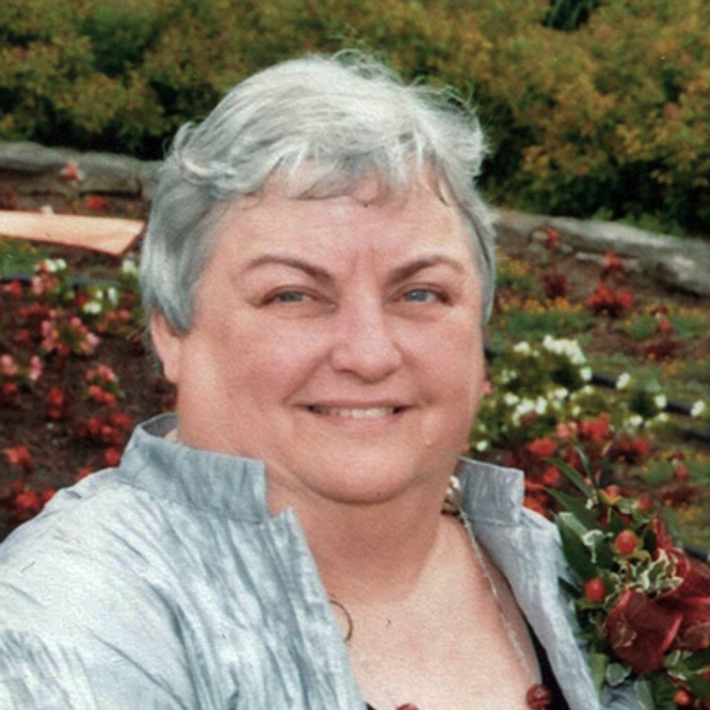 Sally Jo Hoesly Profile Photo