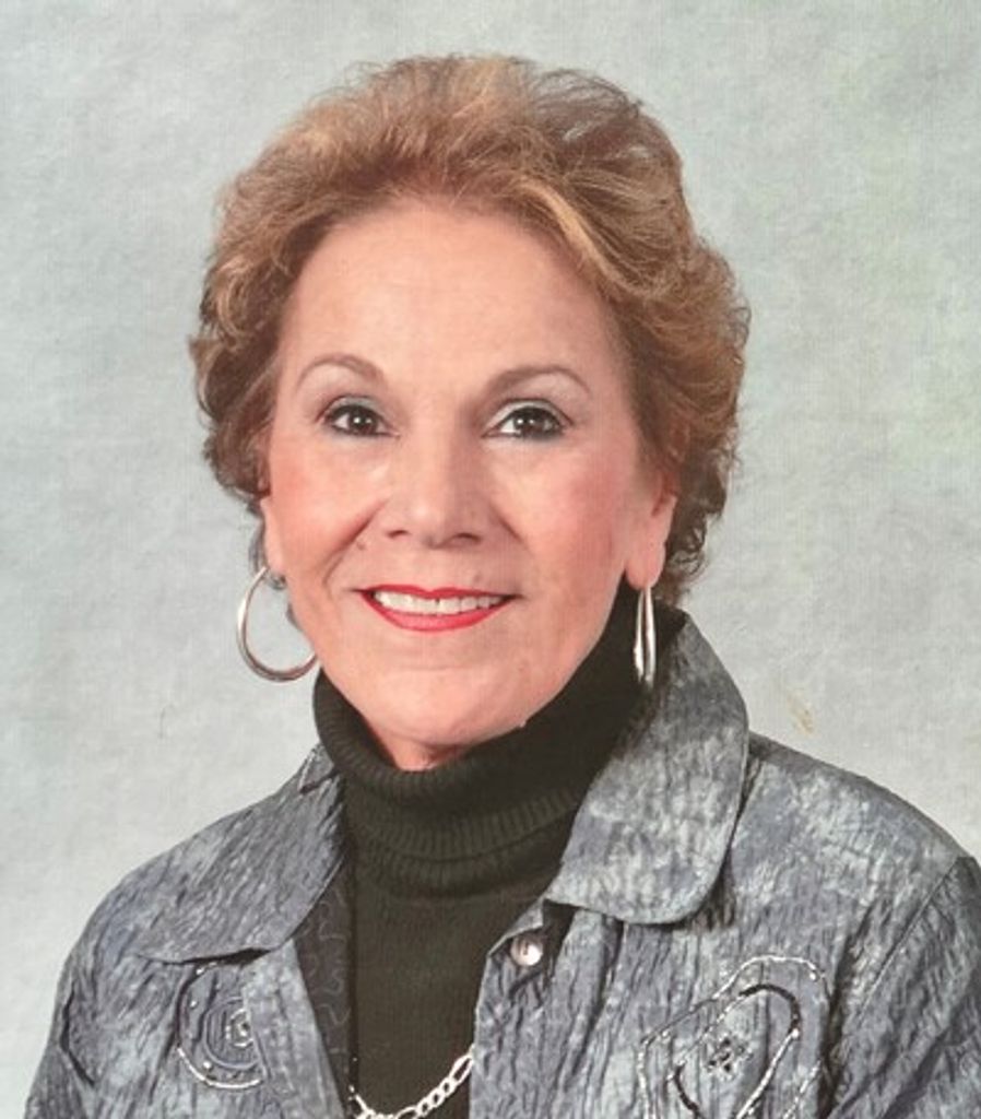 Linda Fernandez Matthews