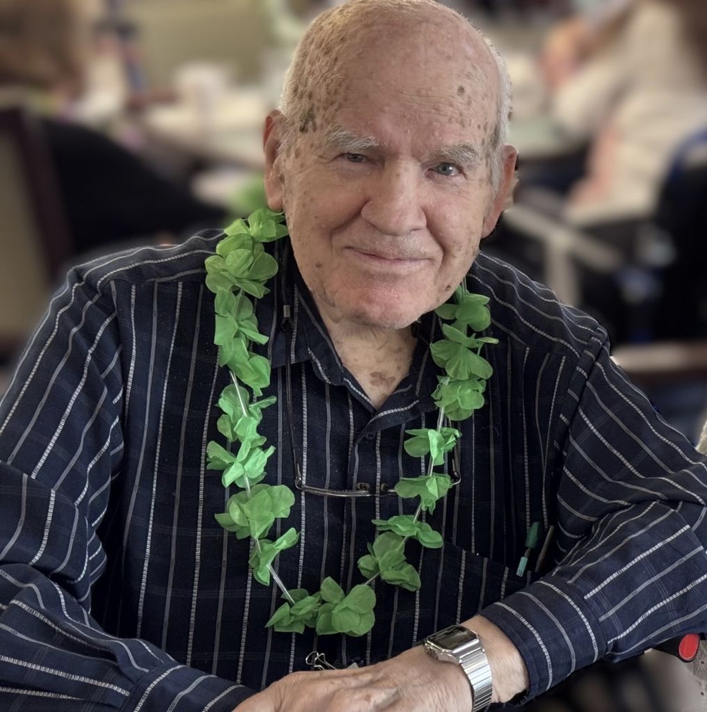 Frank Richards Profile Photo